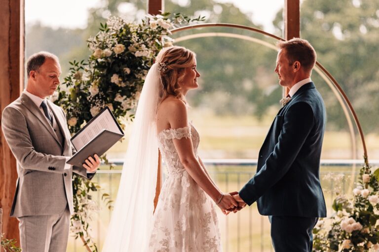 How Does a Celebrant Make Your Ceremony More Personal and Meaningful?